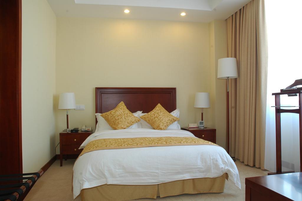 Century Hotel Taicang Zimmer foto