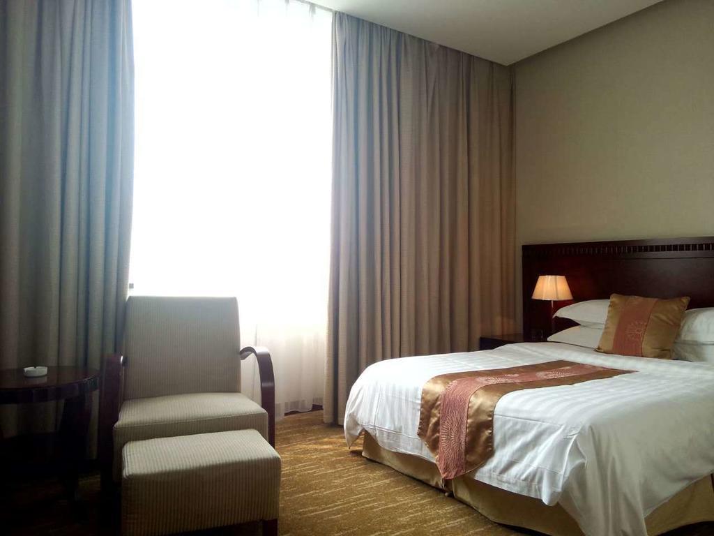 Century Hotel Taicang Zimmer foto