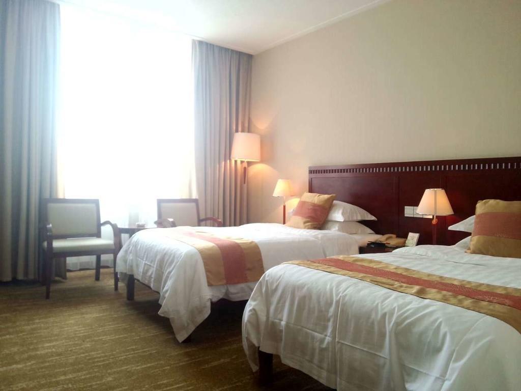 Century Hotel Taicang Zimmer foto